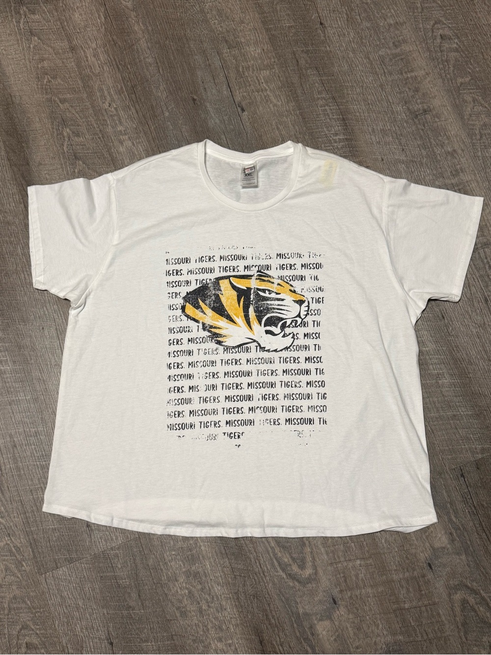 Missouri Tigers White Graphic Short Sleeve Tee